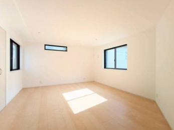 ���r���O�@-