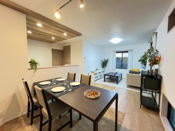 ���r���O�@-