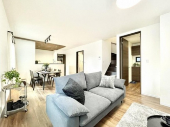 ���r���O�@-